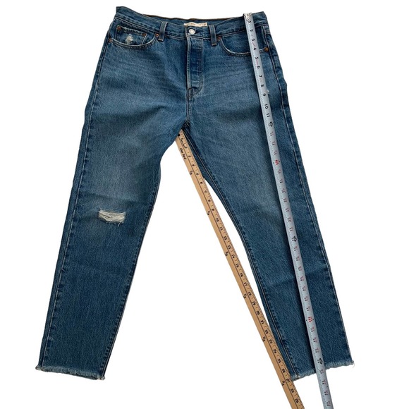 LEVI'S PREMIUM WEDGIE ANKLE JEANS Distressed Rigid Denim Women Size 31 - Picture 11 of 13